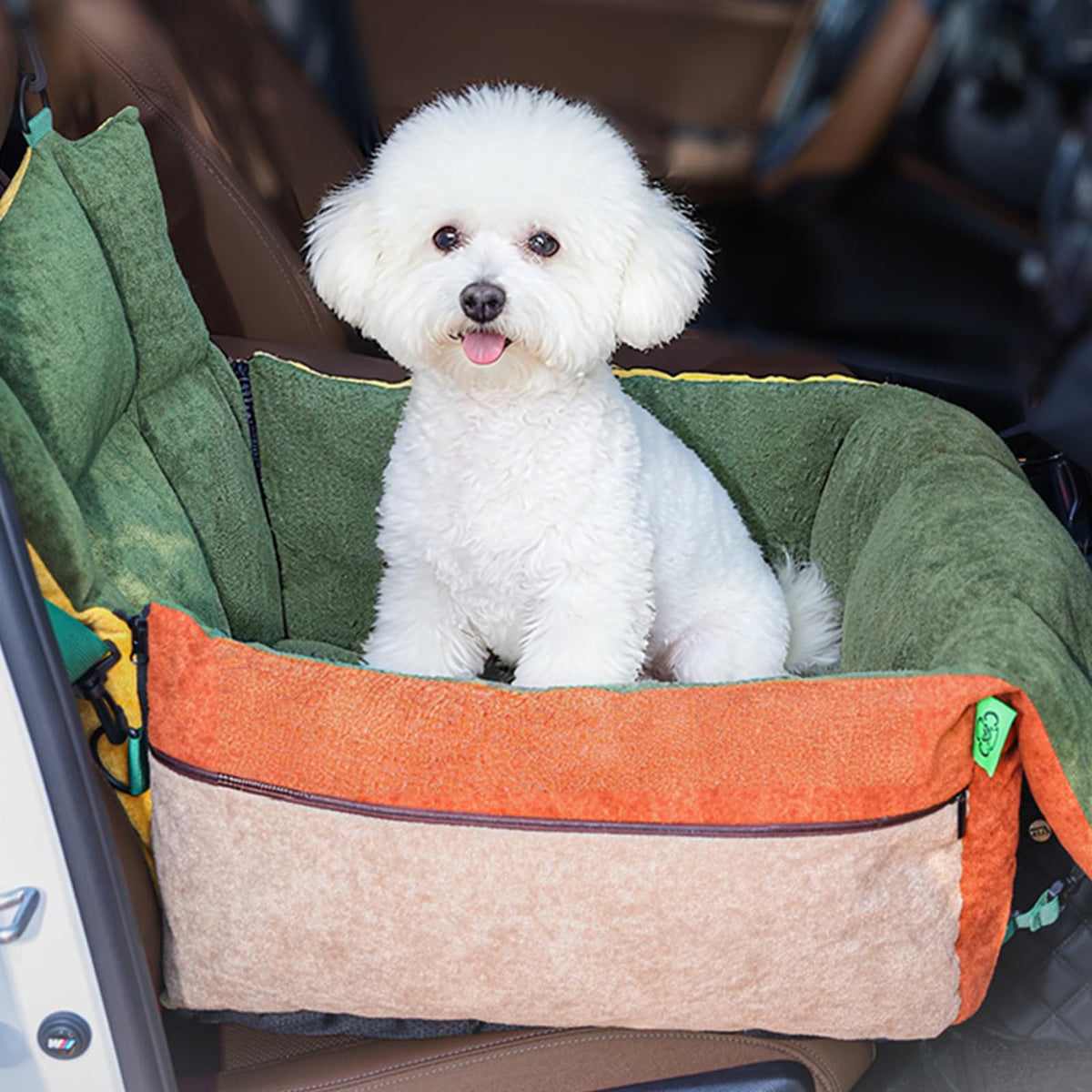 2-in-1 Elevated Dog Car Seat E641498