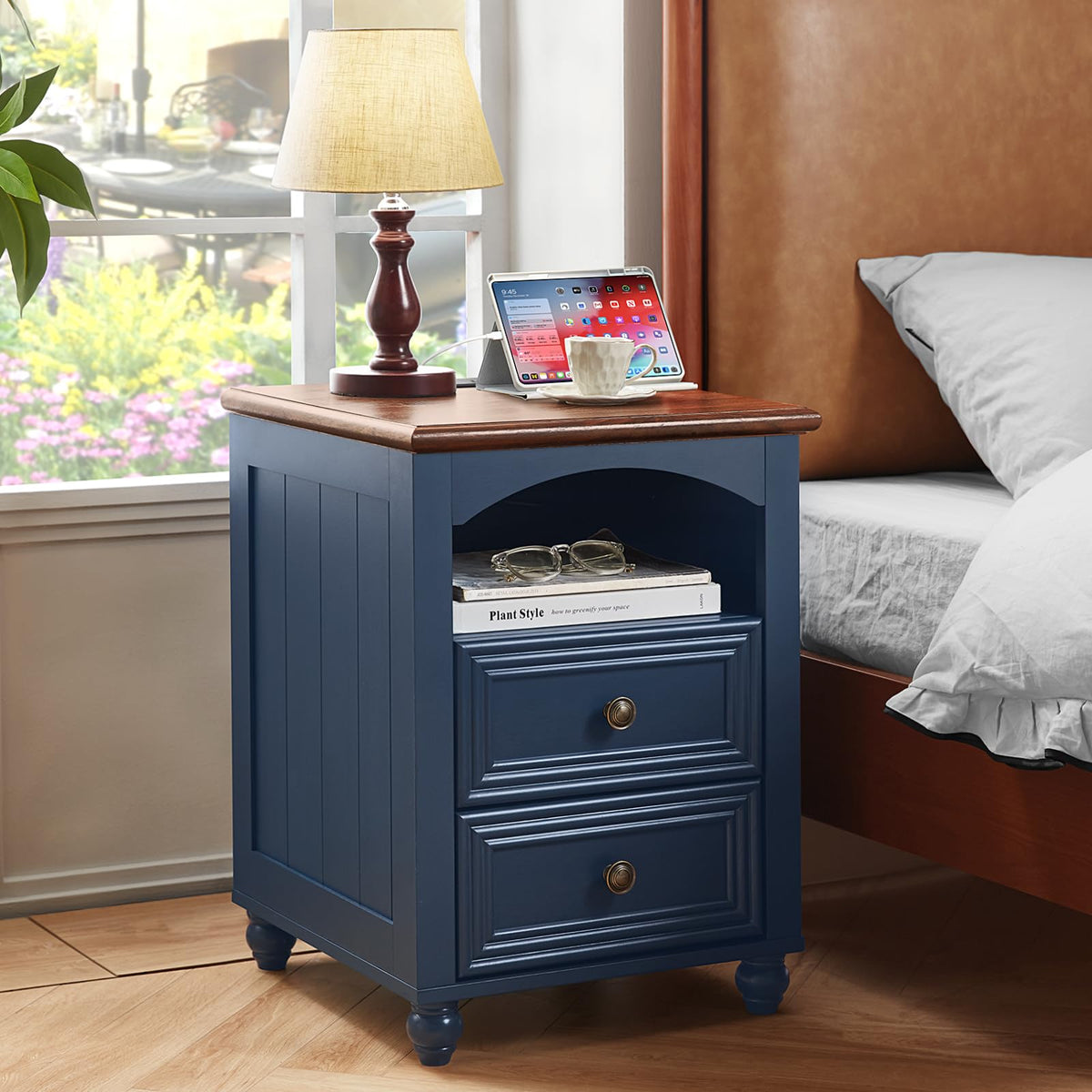 18" Nightstand with Charger Station O835709