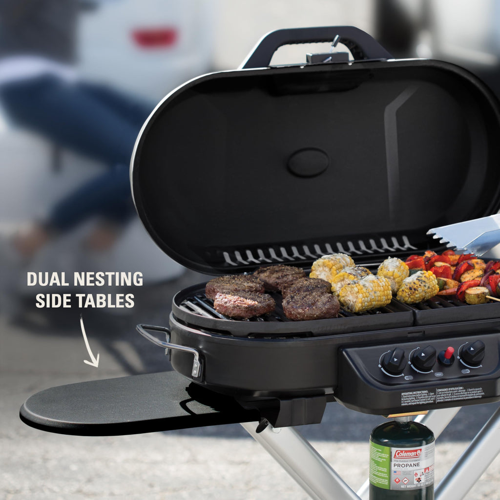 Portable Propane Grill, 3 Burners, Red S350885